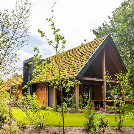 Bos Villa Met Hottub & Sauna | 8 Personen Wekerom Exterior photo