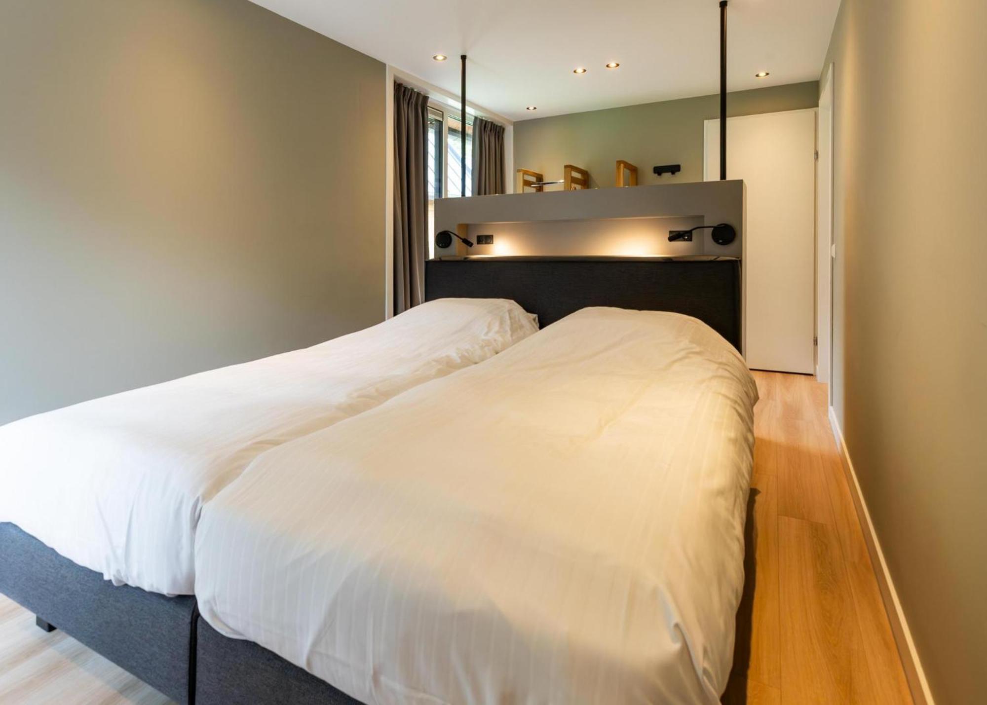 Bos Met Hottub & Sauna | 8 Personen Ferienhaus *