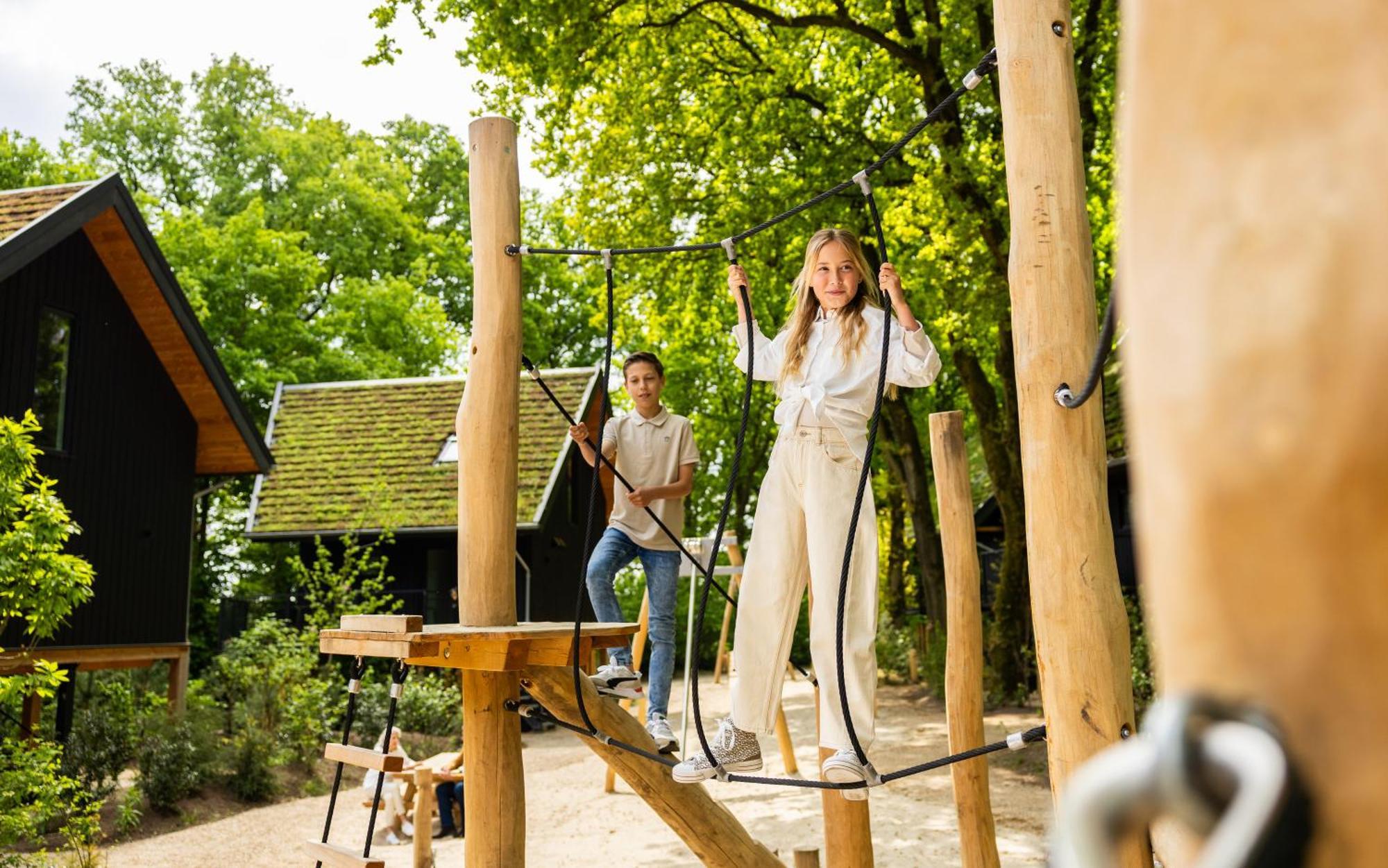 Bos Met Hottub & Sauna | 8 Personen