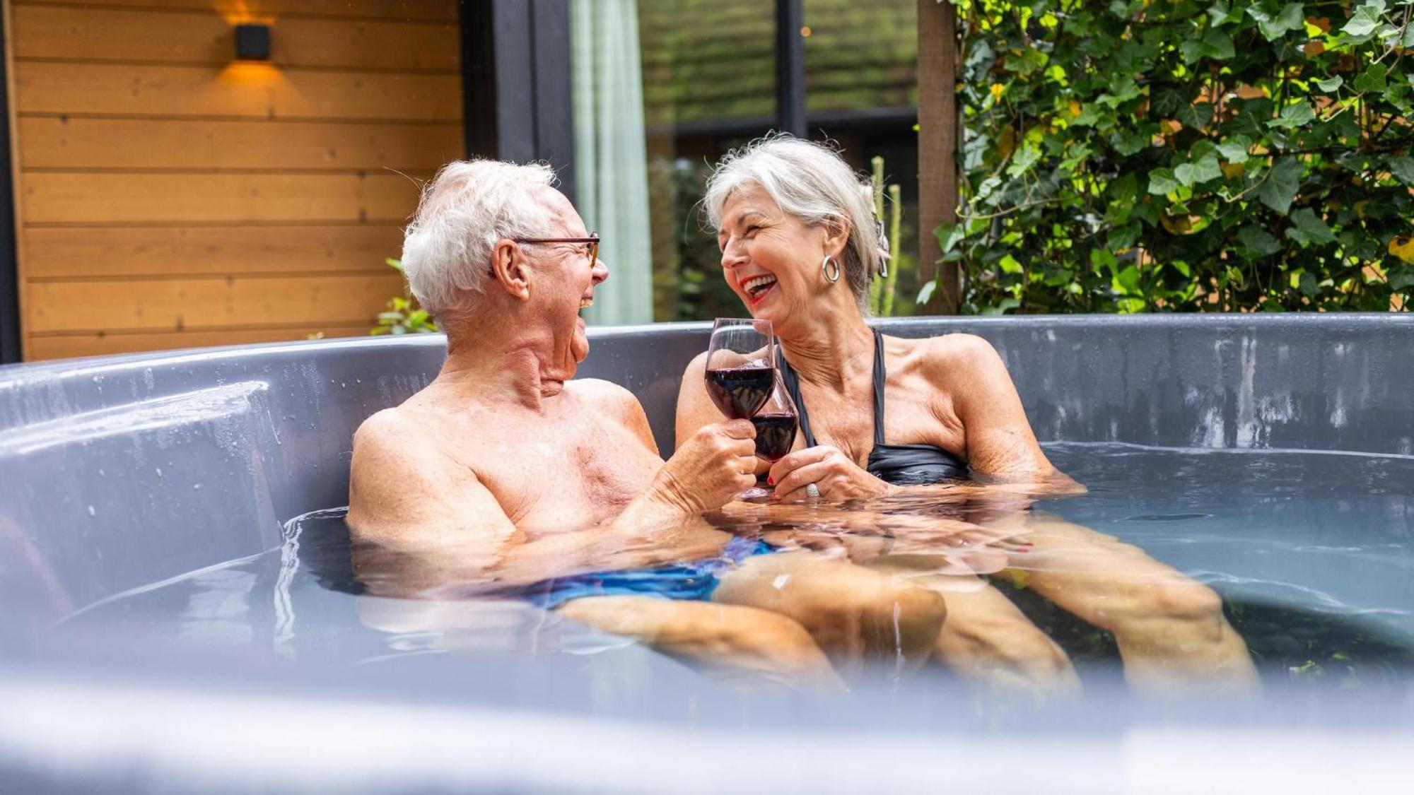 Bos Met Hottub & Sauna | 8 Personen Vakantiehuis Wekerom